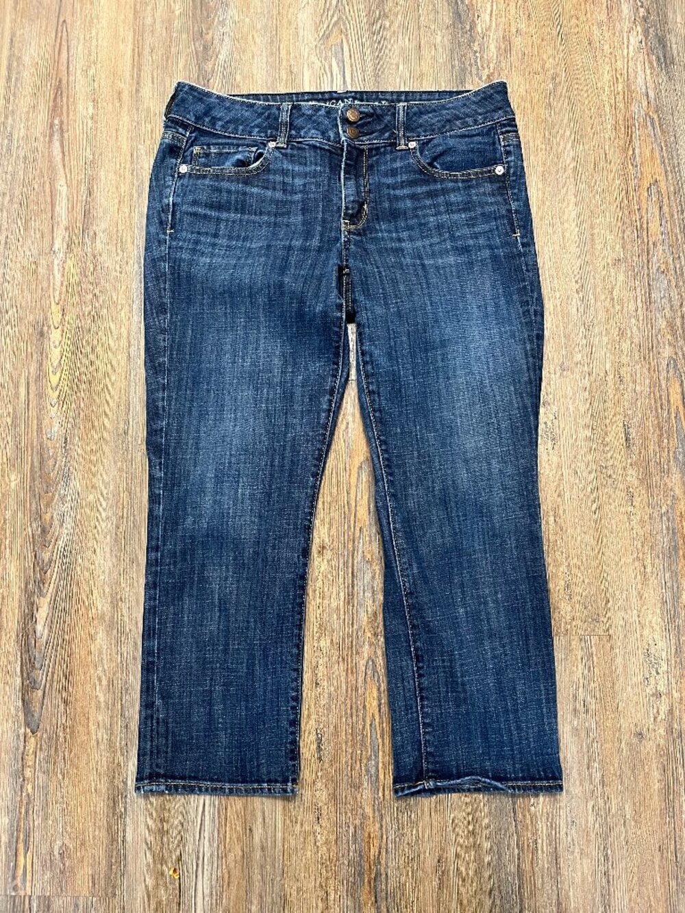 American Eagle Cropped Jeans - Women Size 10(32x24) - Artist Crop - Cotton Blend